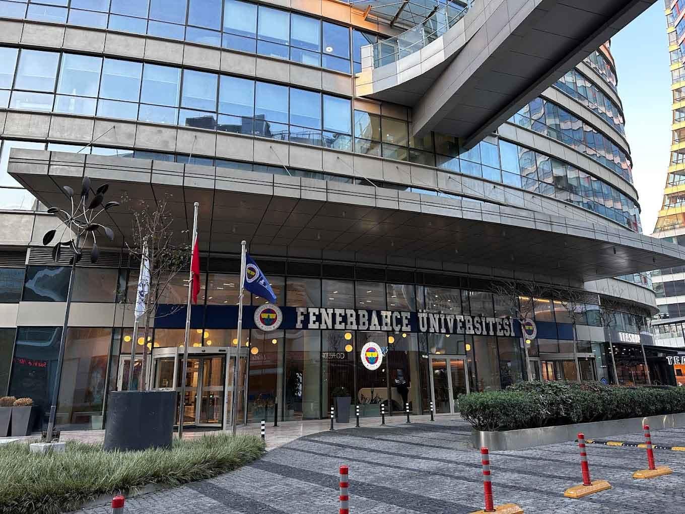 جامعة فنار بهتشه FBU