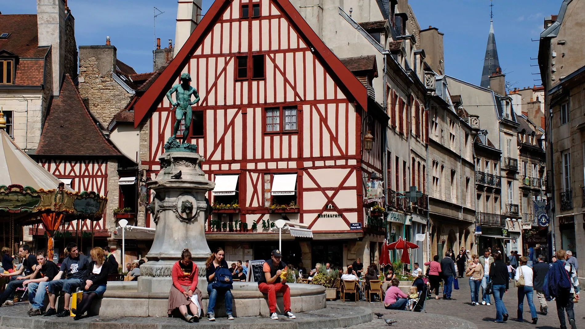 كلية بورغندي للأعمال