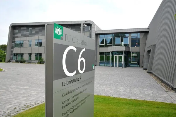 جامعة كلاوستال للتكنولوجيا