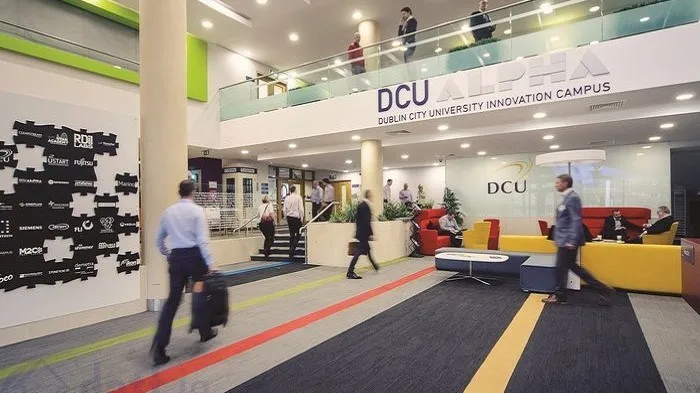 جامعة دبلن سيتي - DCU