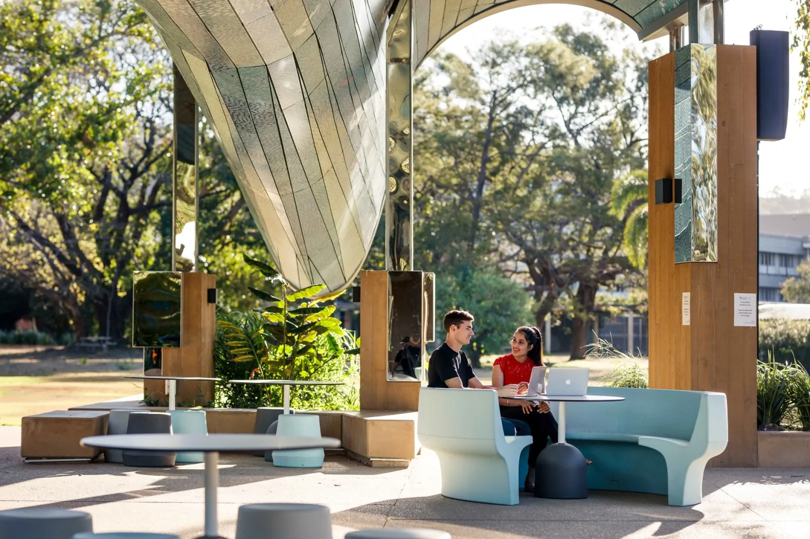 جامعة جيمس كوك