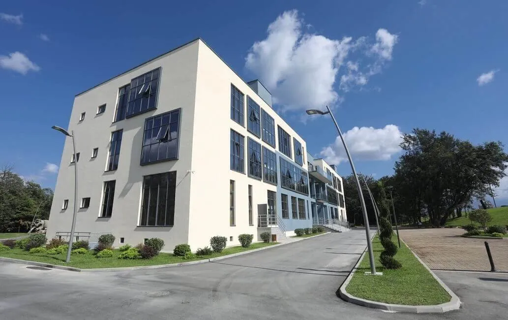 جامعة كوتايسي الدولية