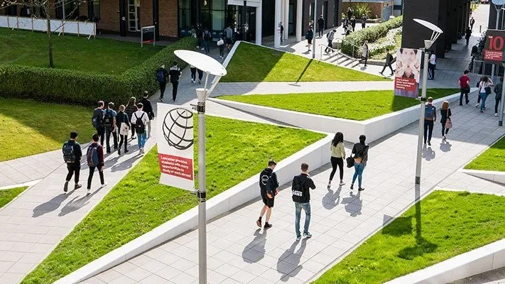 جامعة لانكستر