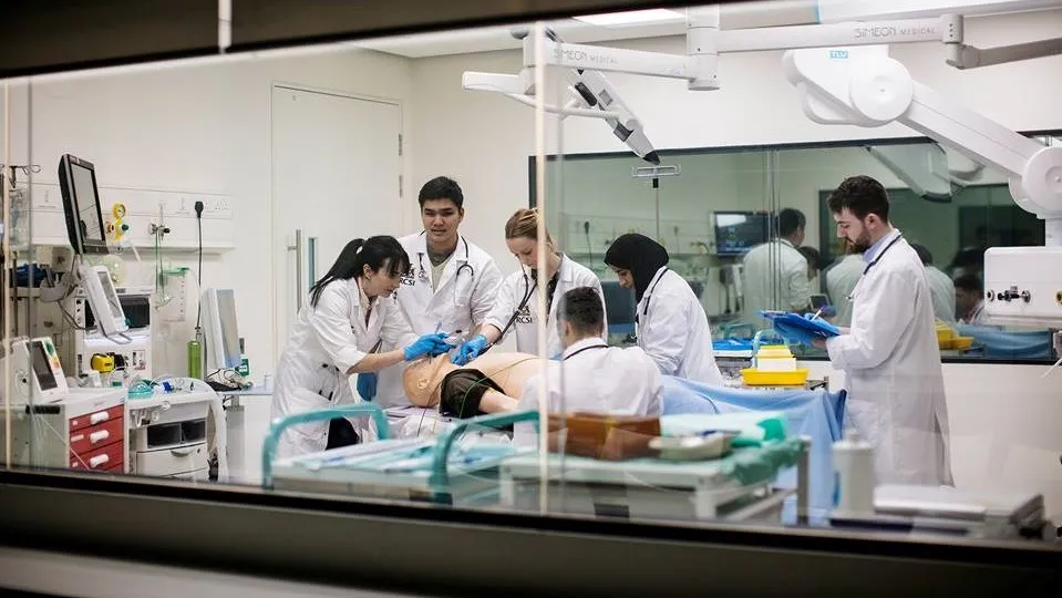 الكلية الملكية للجراحين في أيرلندا