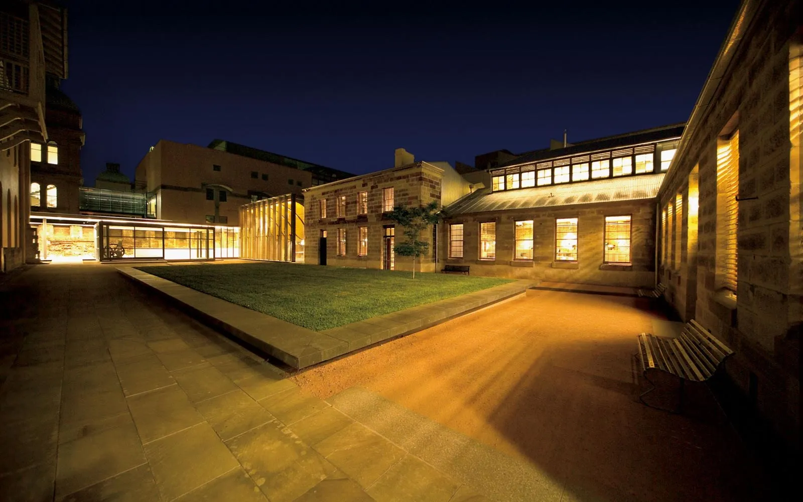 جامعة نيو ساوث ويلز