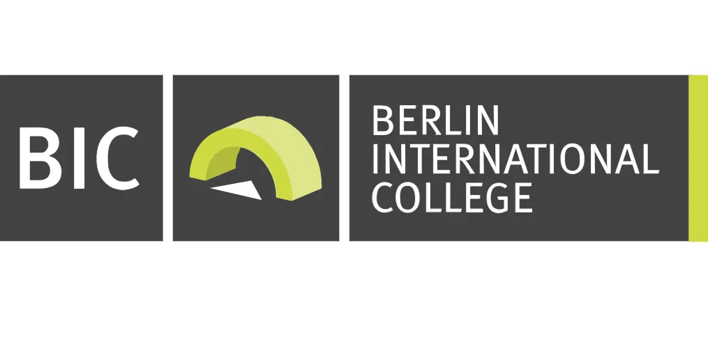 كلية برلين الدولية logo